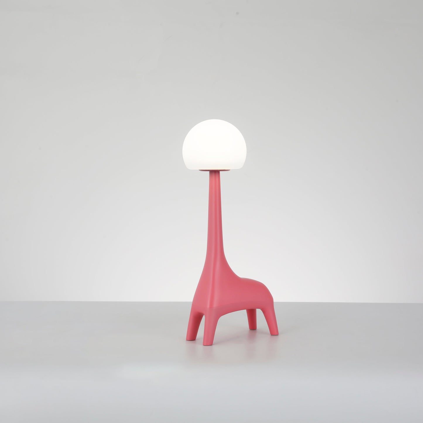 LUGEE LAMP